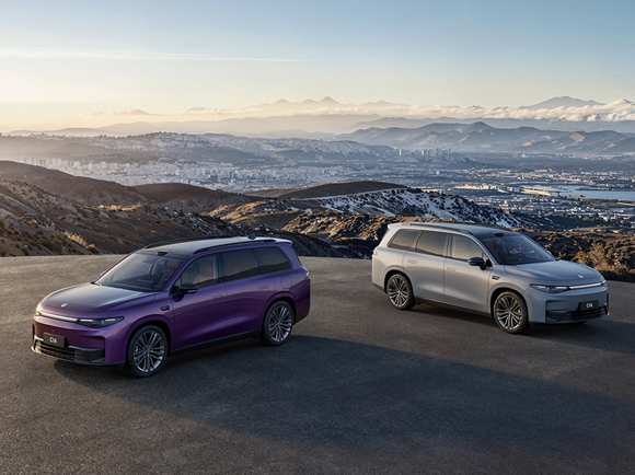 零跑放大招!旗舰D系列明年Q1量产 发双高通8797芯片